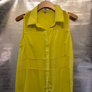 Francesca's - Melon Collared Blouse Tank